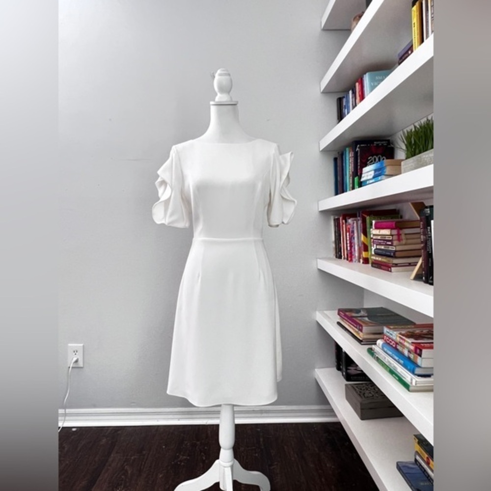 Sachin & Babi Harper Dress Off White Crepe Flutter Mini Dress size 2 - Picture 2 of 15